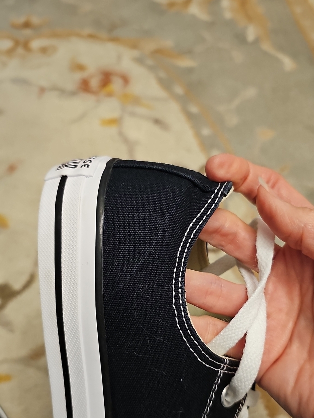 Converse Black Canvas Low-Top Sneakers M10 W12 - Picture 7 of 8